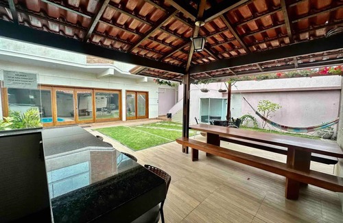 Vila Velha House | Casa+piscina+ Gourmet + ar Condicionado 8 Pessoas