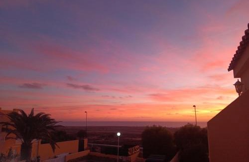 Parque Holandes House | Casa Playa El Moro