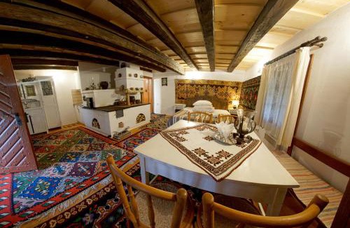 Vama House | Casa Povestilor din Bucovina
