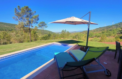 Loule Villa | Casa Alfarobeira, villa 4P + baby with private pool