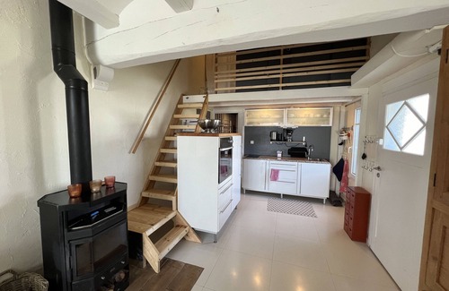 Mas Pinell Apartment | Casa Regina - Seafront, A/C, and Parking