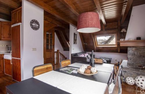Tredos House | CASA REINA de Alma de Nieve