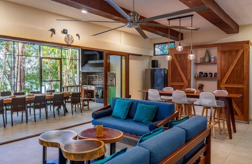 Buenavista Condo | Casa Relaxo Waterfront Villa with Private Dock