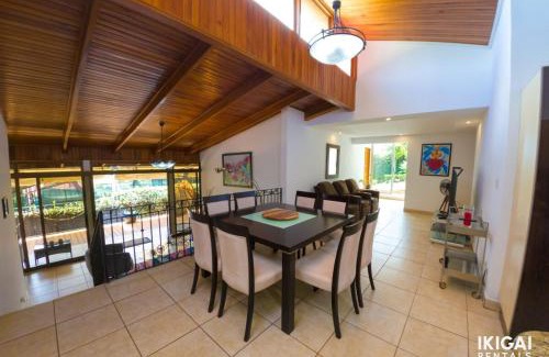 El Cipres House | Casa Rinu
