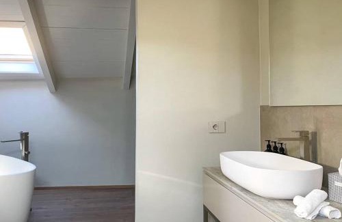 La Morra Apartment | Casa Riviera by Corte Gondina