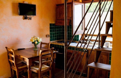 Casal Velino House | Casa Rosamunda B: A graceful apartment that is part of a villa, with Free WI-FI.