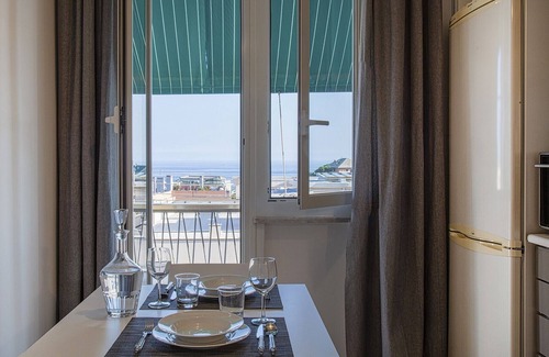 Albaro Apartment | Casa Rosanna by Wonderful Italy