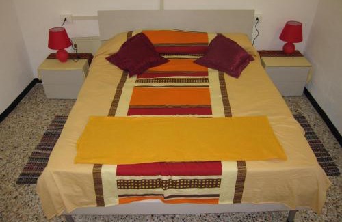 Borgomaro Apartment | CASA ROSSA