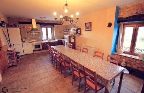 Basconcillos del Tozo Cottage | Casa Rural La Bernarda for 16 people