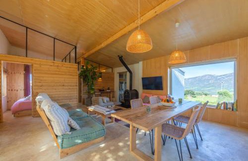 Betis Villa | Casa rural única - piscina privada