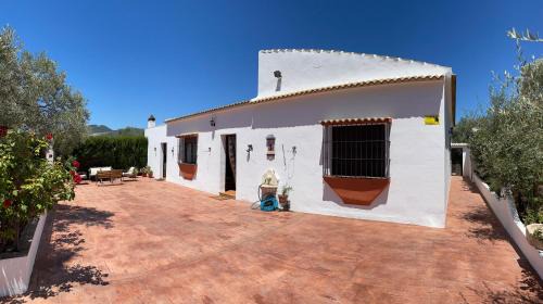 Antequera Ski Chalet | Casa Rural Cortijo Cerro Limon