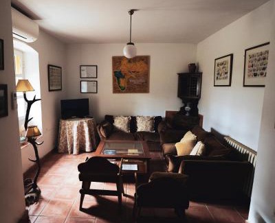 Herrera de Alcantara House | Casa Rural Dehesa de Solana