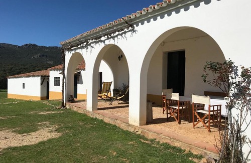 Hornachos Ski Chalet | Casa Rural de la Finca Sierra Grande