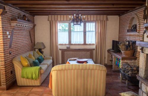 Otero de Herreros House | Casa Rural El Capricho