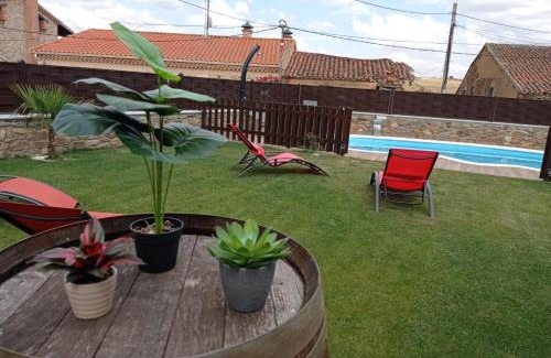 Sanchon de la Sagrada House | Casa Rural Gorriones