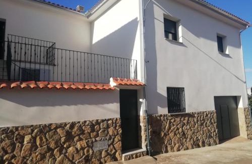 Peraleda de San Roman House | Casa Rural Feymar
