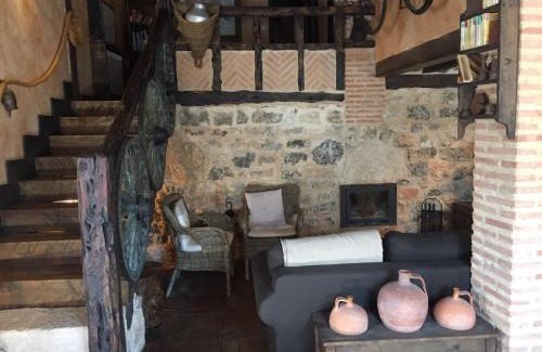 Aguilera House | Casa Rural La Charolesa