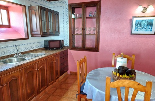 El Granel Cottage | Casa Rural Lina, private pool, close to routes in the north of the island