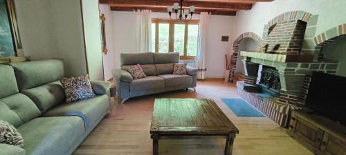 Ochagavia House | Casa Rural Mantxoalorra