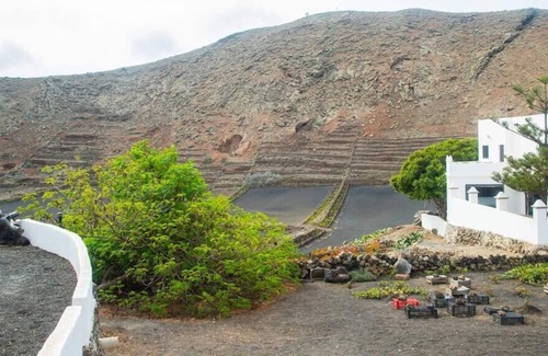 Tajaste Apartment | Casa Rural Yeyo in the volcano crater