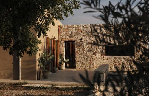 Chiaramonte Gulfi Villa | Casa Sabar - Your Private Sicilian Countryhouse