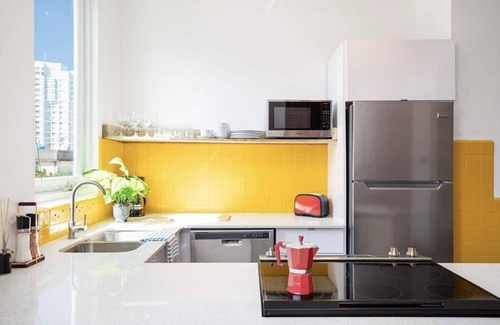 Santurce Apartment | Casa Saffra @ La Placita 6/7 For Friends & Family