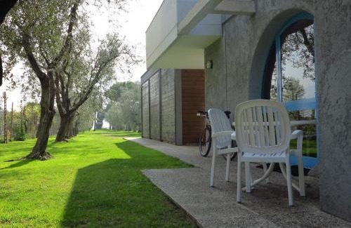 Torbole sul Garda House | Casa Sandra Bertolini Alla Spiaggia