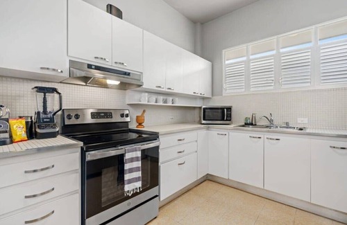 Ocean Park House | Casa Santa Cecilia | 5 BR House in Prime Location