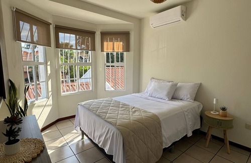 Antiguo Cuscatlan House | Casa Santa Elena Fuertevali