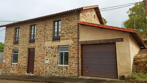 Currelos House | Casa Santiago