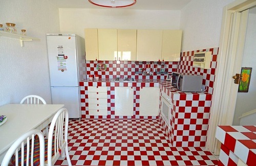 Marina San Gregorio House | Casa Sciro: A cheerful two-story independent house situated at a short distance from the beach, with Free WI-FI.