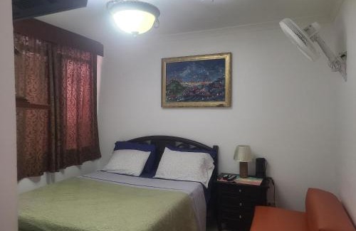 Simon Bolivar House | Casa Serena