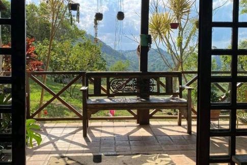 Bezerros House | Casa Serra Negra