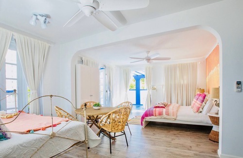Condado House | Casa Sevilla, Main House