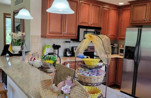 Larkspur Bed & Breakfast | Casa Shaddai~