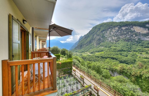 Canale di Tenno Apartment | Casa Stefy, Tenno, Italy
