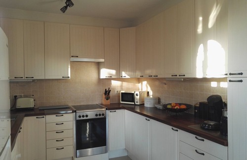 Torroella de Montgri House | Casa Sunnesching: beautiful holiday home for 6 persons with community pool