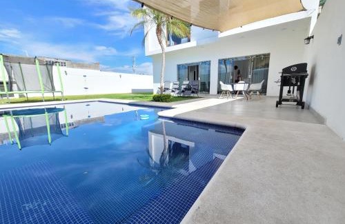 Tequesquitengo House | Casa Teques con aire acondicionado