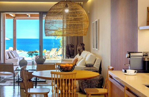 Anissaras Villa | Casa Tequiero, an Ethereal SeaView Retreat