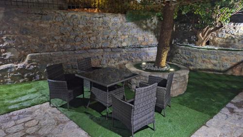 Alika House | Casa Terra Mani