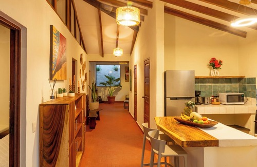 El Zonte House | Casa Tia Tita - El Zonte - Special Beach Front Property - Full House