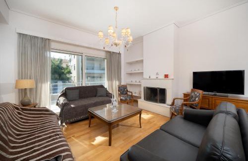 Markopoulon Apartment | Casa Tierra Near ATH Airport