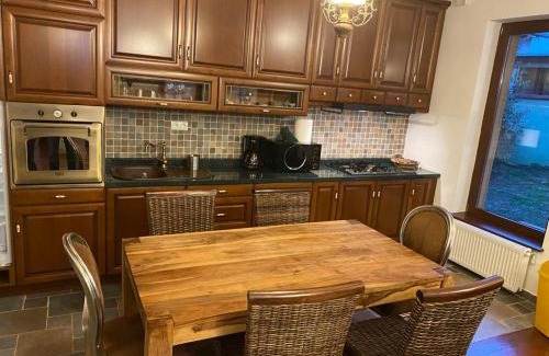 Sinpetru House | Casa Tita