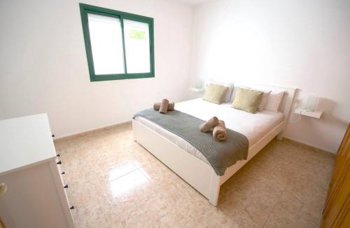 Los Cocoteros House | Casa tranquila en la costa Villas Kalendra-Rofe