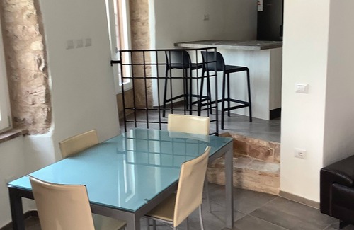 Trevi Apartment | Casa Trevi via Fantosati.wedding favor at the entrance to Trevi