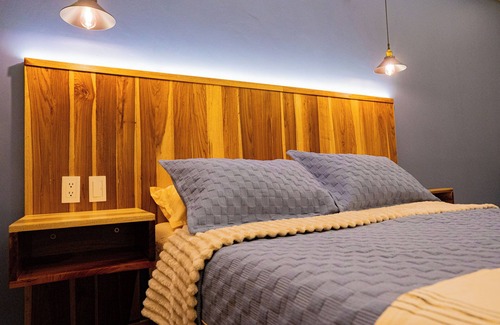 Tuxtla Gutierrez Hotel | Casa Tsumbak Hotel