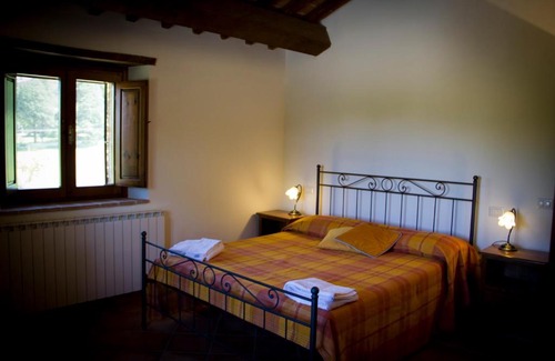 Piegaro House | Casa Vacanze Il Piccolo Noce
