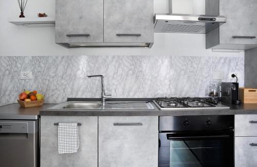 Guarene Apartment | Casa Vacanze La Porta in Piazza