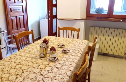Montefelcino House | Casa Vacanze Lea - Casa di Campagna con Vista Panoramica Sulla Valle del Metauro