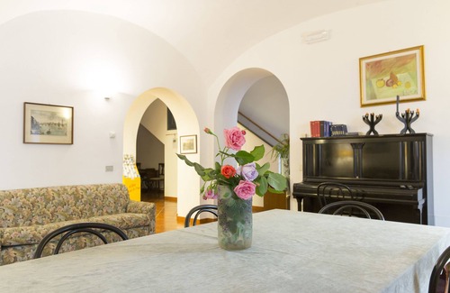Rio Marina House | Casa Valdese di Rio Marina - Casa per Ferie